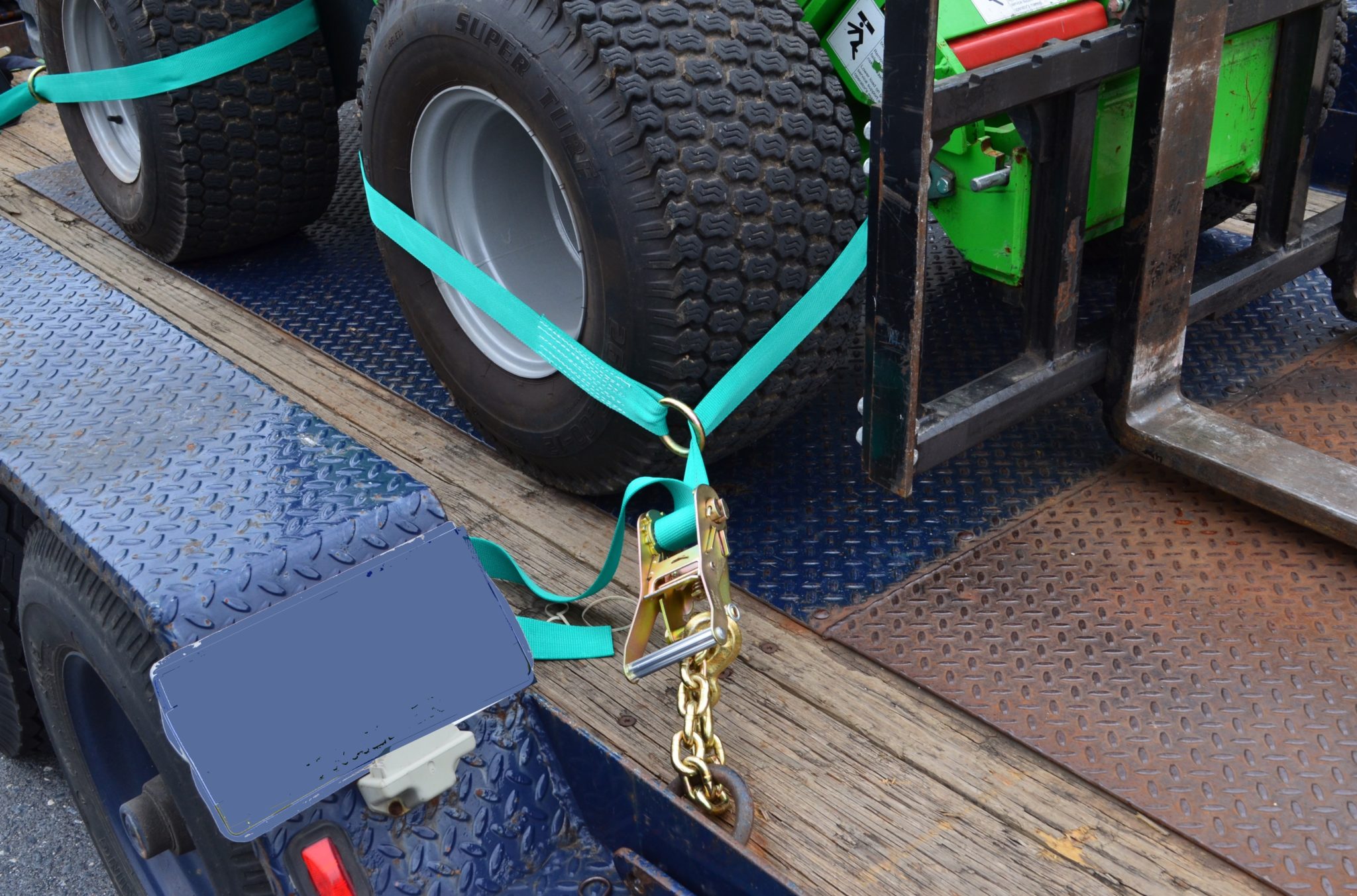 green strap on turf tire